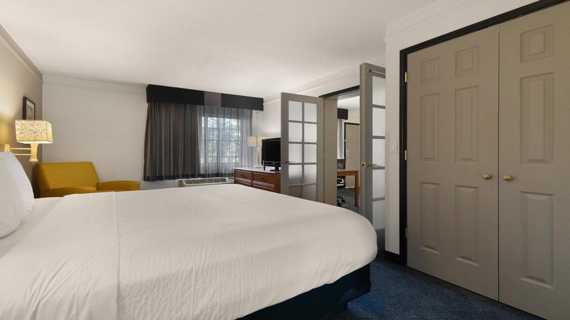 Howard Johnson By Wyndham Sacramento Downtown Eksteriør bilde