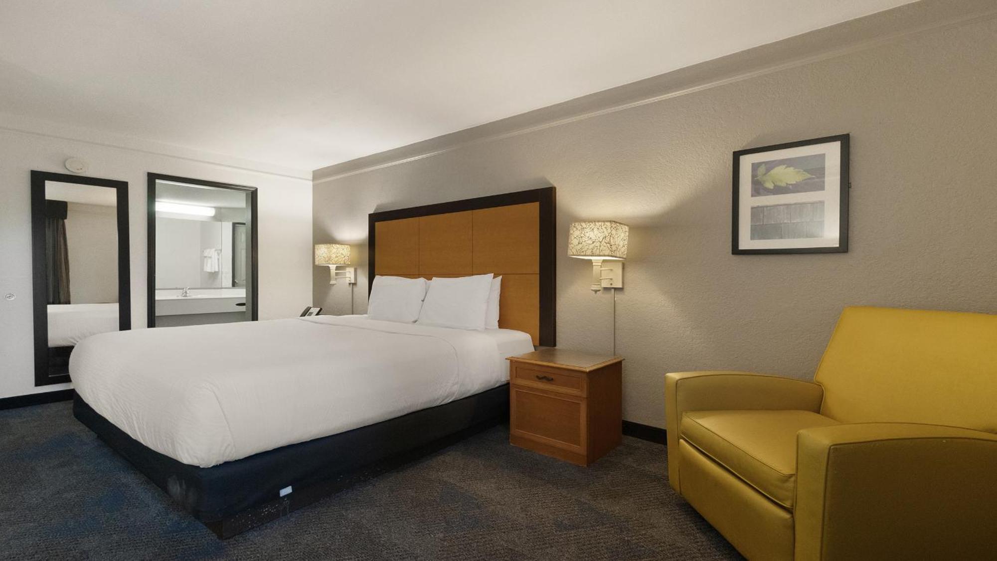 Howard Johnson By Wyndham Sacramento Downtown Eksteriør bilde