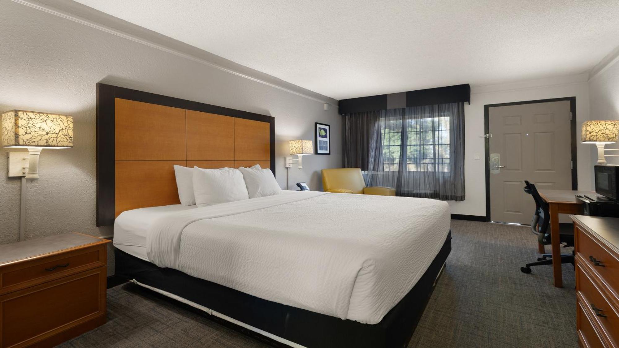 Howard Johnson By Wyndham Sacramento Downtown Eksteriør bilde