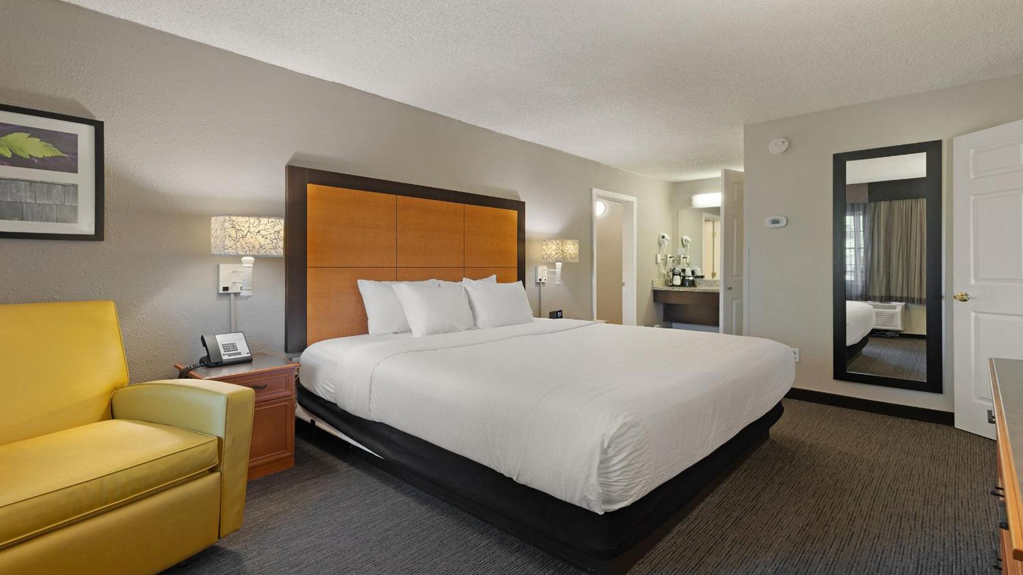 Howard Johnson By Wyndham Sacramento Downtown Eksteriør bilde