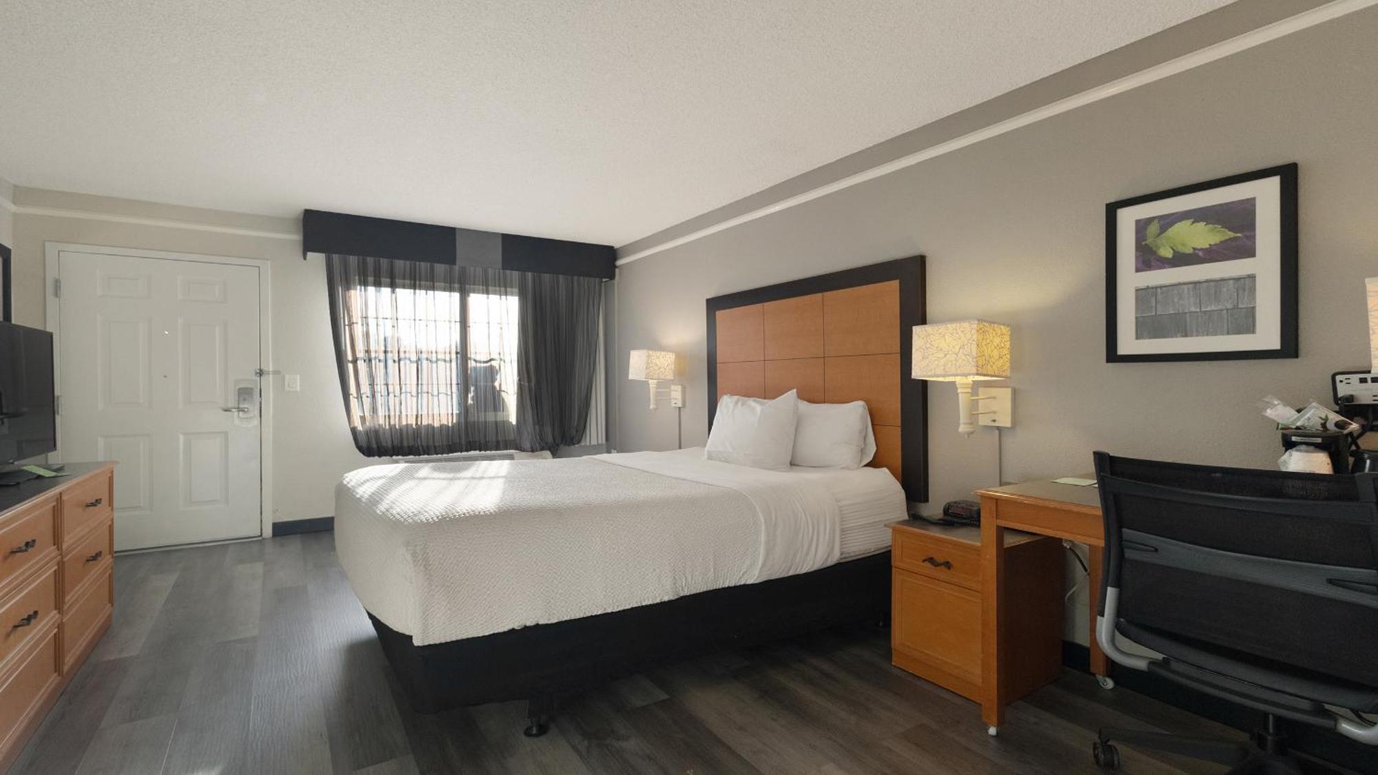 Howard Johnson By Wyndham Sacramento Downtown Eksteriør bilde
